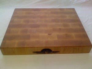 Maple wood end grain cutting board