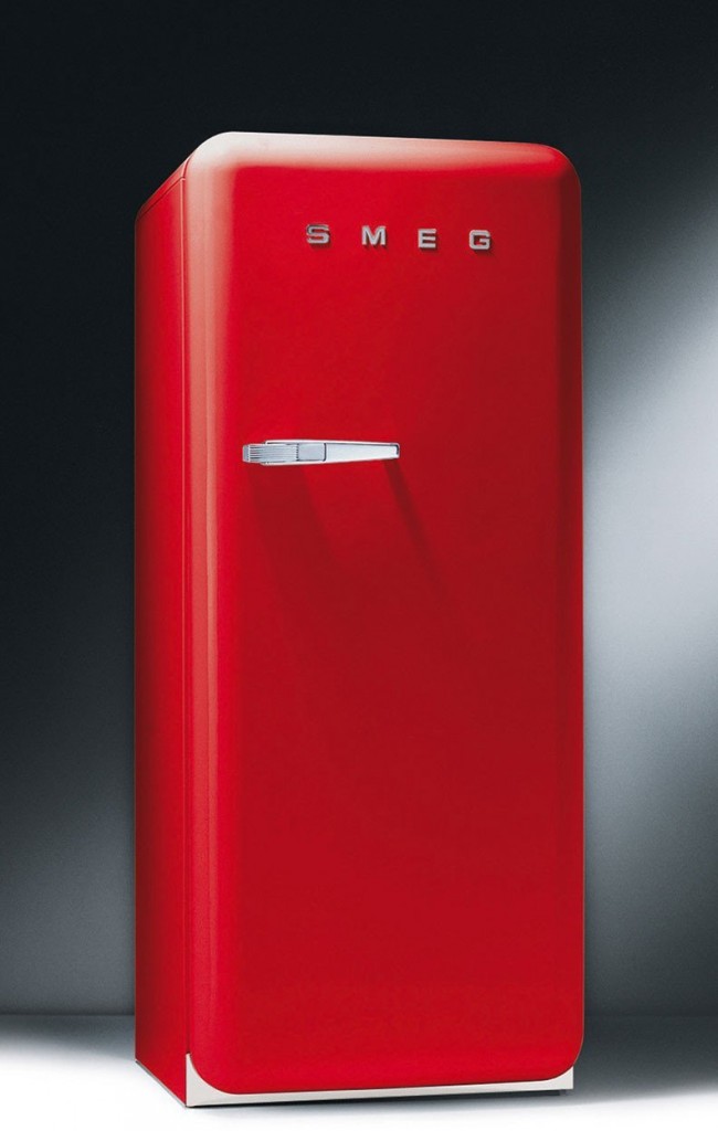 SMEG FAB28URR