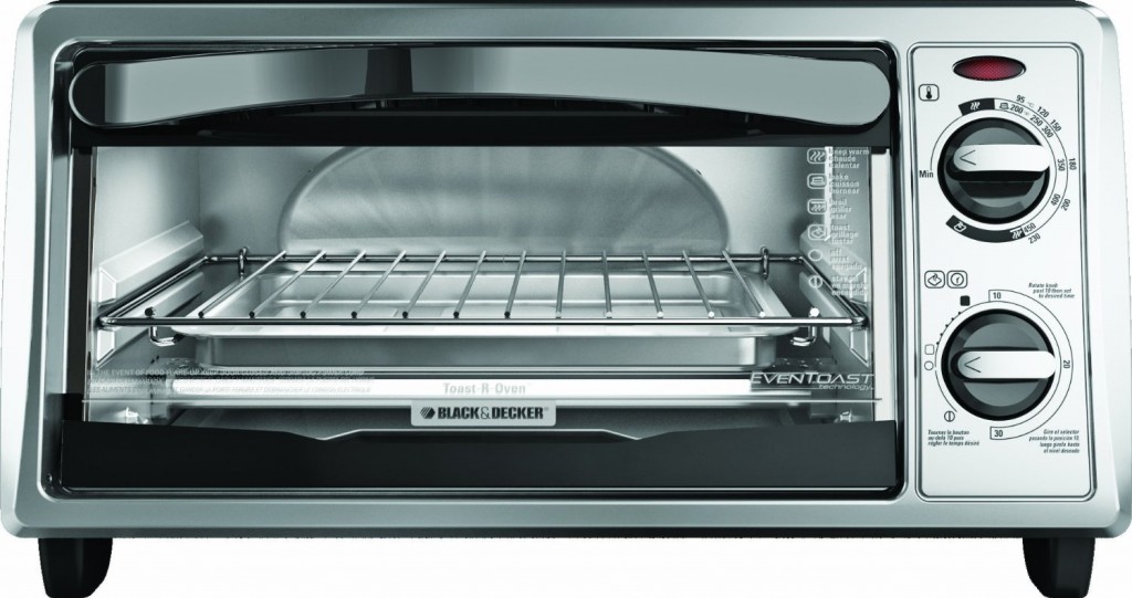 Black & Decker TO1332SBD 4-Slice Toaster Oven
