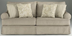 5 Best Slipcover Sofas – Easy to clean