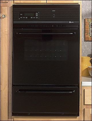 Maytag 24 Single Gas Wall Oven - CWG3100AAB