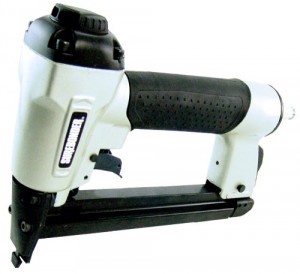 5 Best Air Staple Guns – Effective and high-pressure