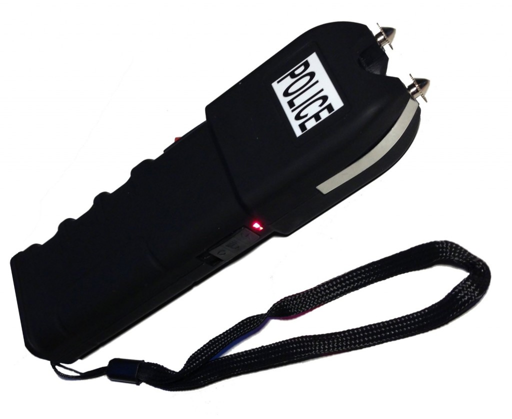 19,000,000 V Stun Gun