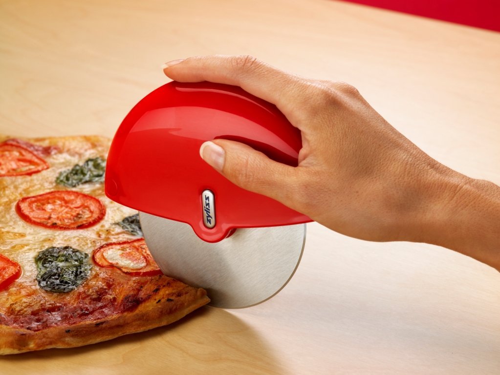 5 Best Pizza Cutters Making slicing your pizza a breeze Tool Box