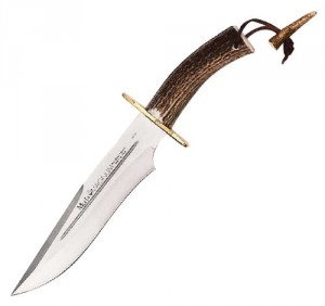 5 Best Muela Knives -“sharp”and “sharper ”