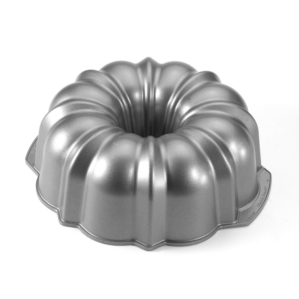 5 Best Nordic Ware 12-Cup Bundt Pan - Preparing delicious festive cakes