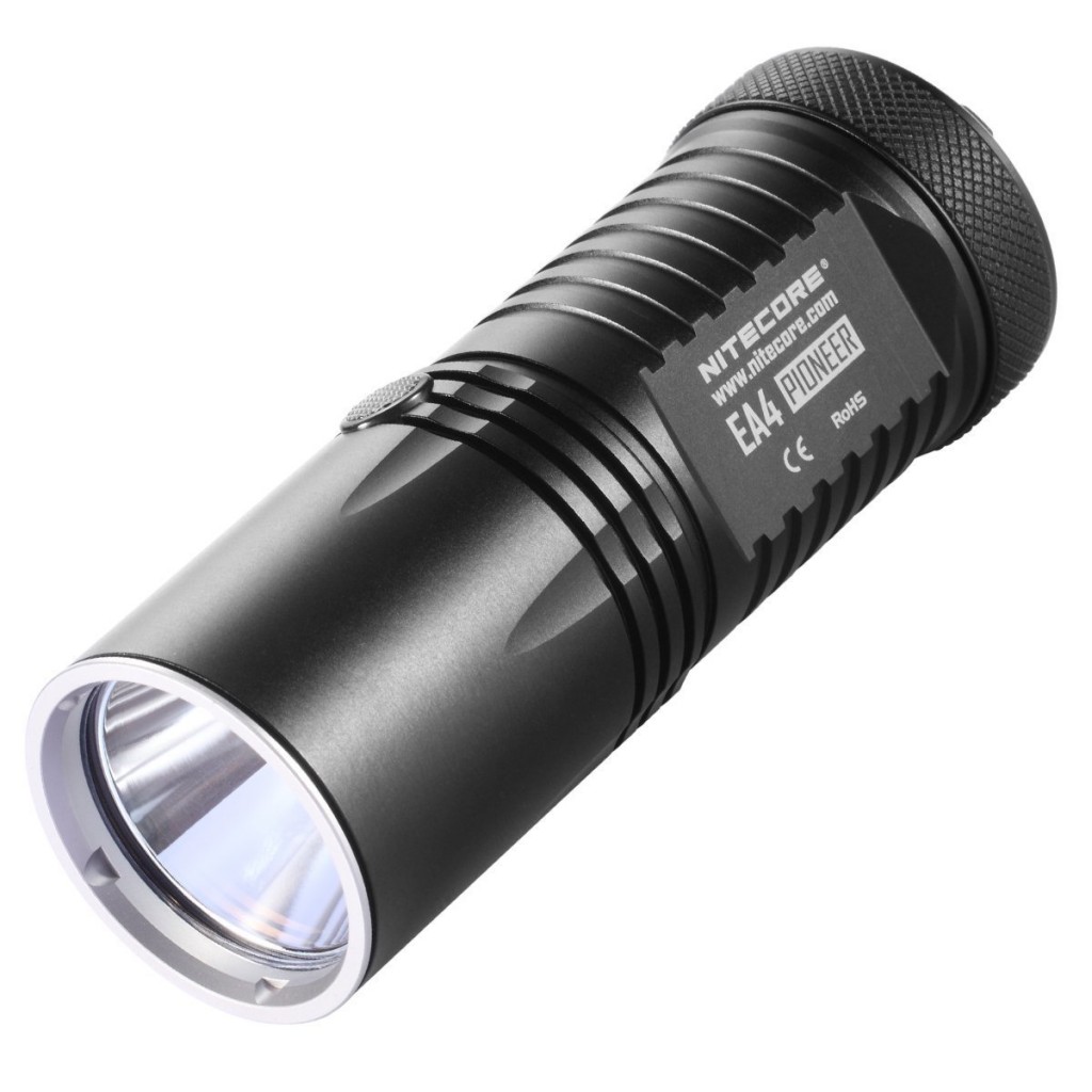 Nitecore EA4 Pioneer Compact LED 860