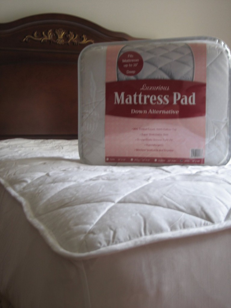 Fitted - Luxurious Down Alternative Mattress Pad