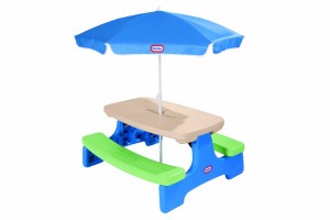 5 Best Picnic Table with Umbrella For Kids – Fun and comfortable place for playing and eating