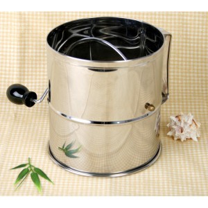 Crank Flour Sifter - Make sifting a breeze