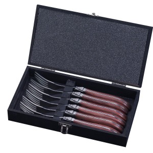 Steak Knife Set With Box - Wonderful gift for anyone