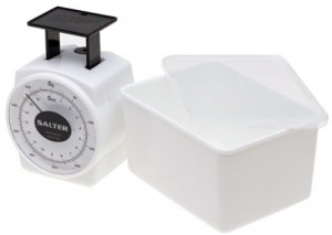 Mechanical Kitchen Scale - Make sure you are getting a specific amount for cooking