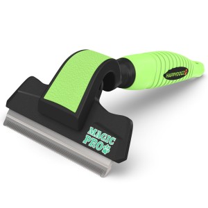 Pet Deshedding Brush - Leave your pet with healthy skin and a shiny coat