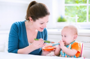 Baby Feeding Spoon - Feed your baby in a safe, easy way