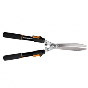 Fiskars 25-33 Inch Power-Lever Extendable Hedge Shear