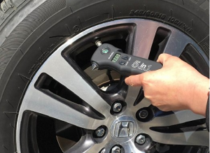 tire-pressure-gauge-with-emergency-tools-be-fully-prepared-be-safe