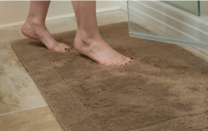 cotton-bath-mat-treat-your-feet-right