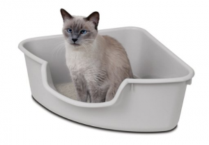 Corner Cat Litter Box - Reduce mess while saving space