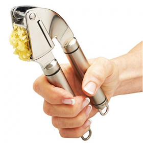 5 Best Garlic Crusher – No more smelly garlic hands